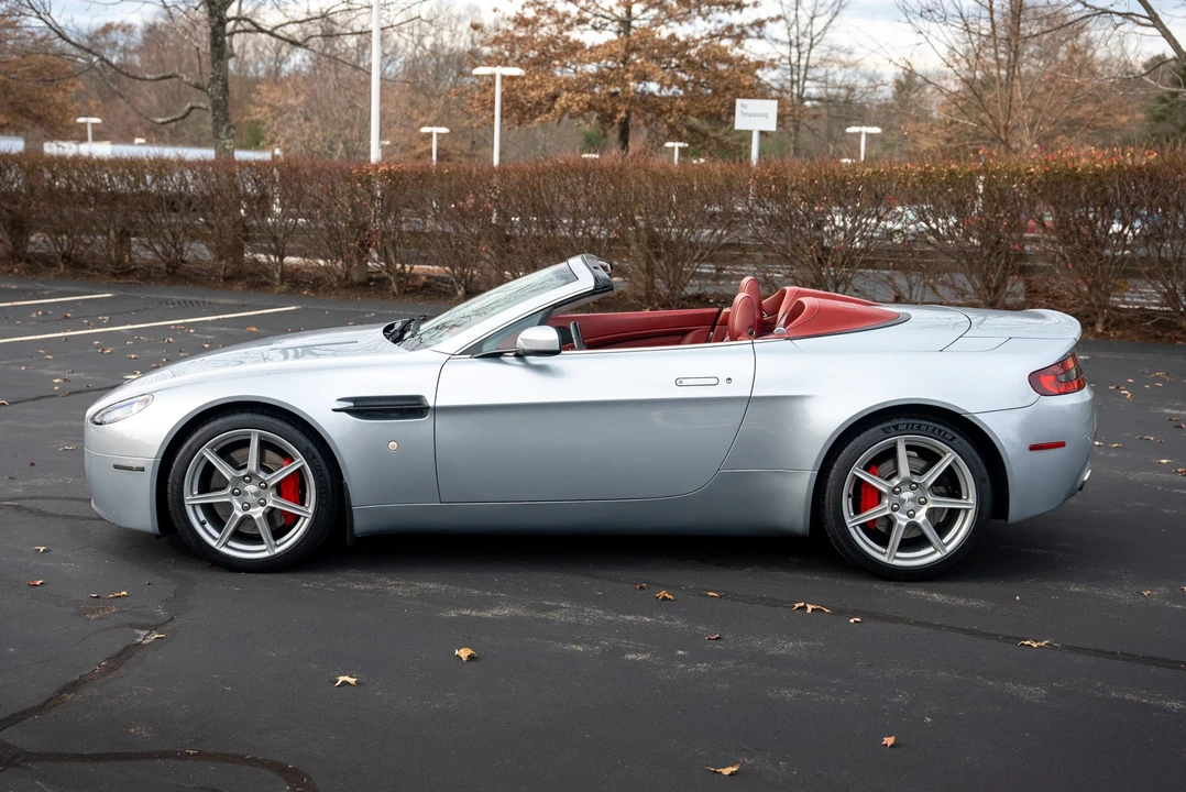 2007 Aston Martin V8 Vantage (2006-2017) - Image 16 of 31