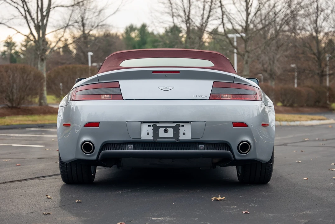 2007 Aston Martin V8 Vantage (2006-2017) - Image 27 of 31