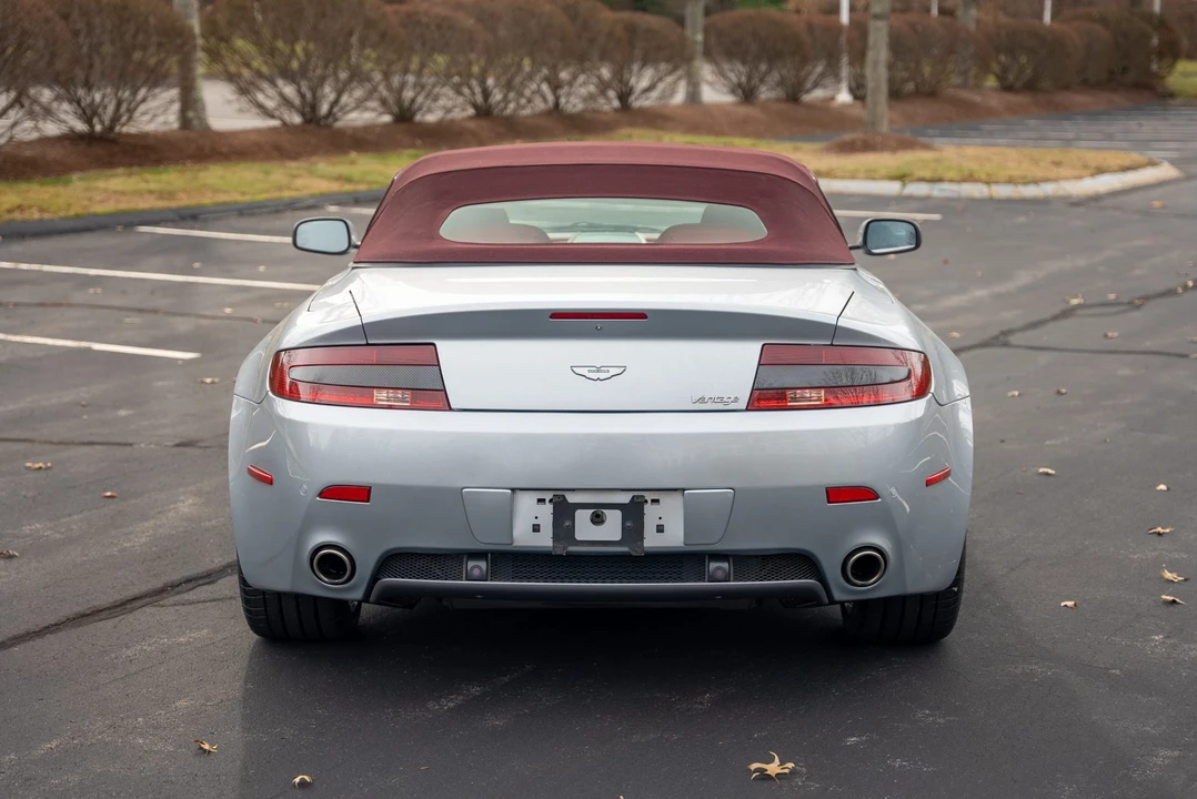2007 Aston Martin V8 Vantage (2006-2017) - Image 26 of 31