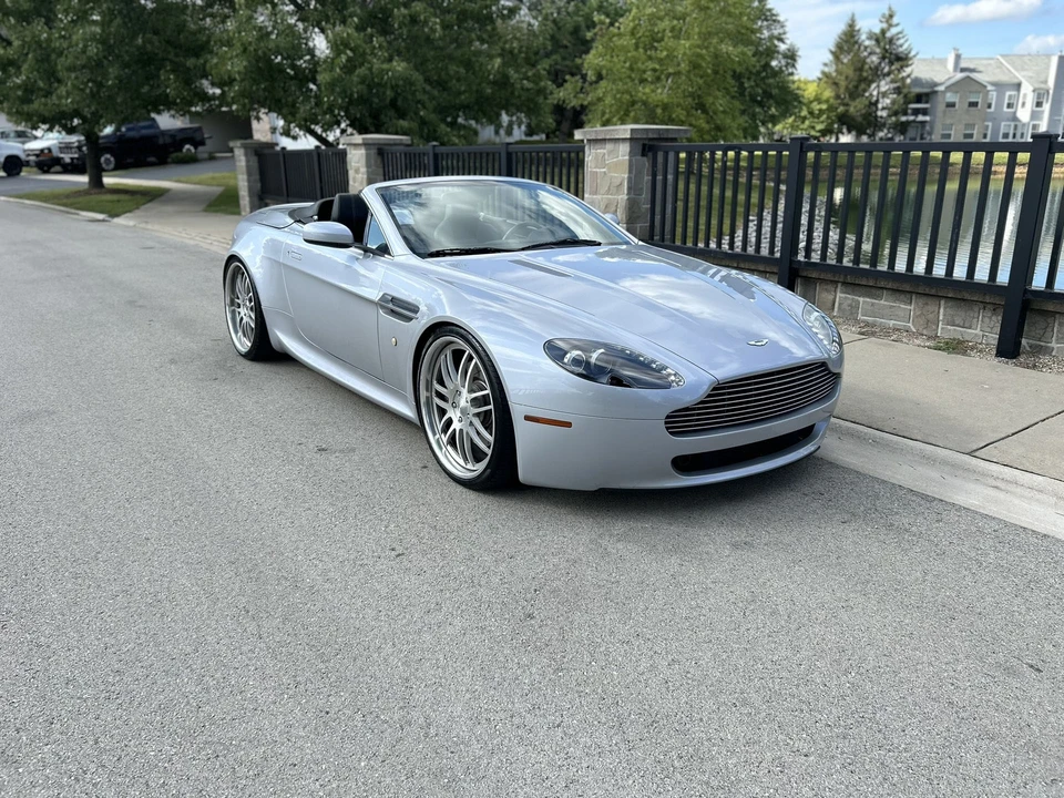 2007 Aston Martin Vantage - Image 15 of 31