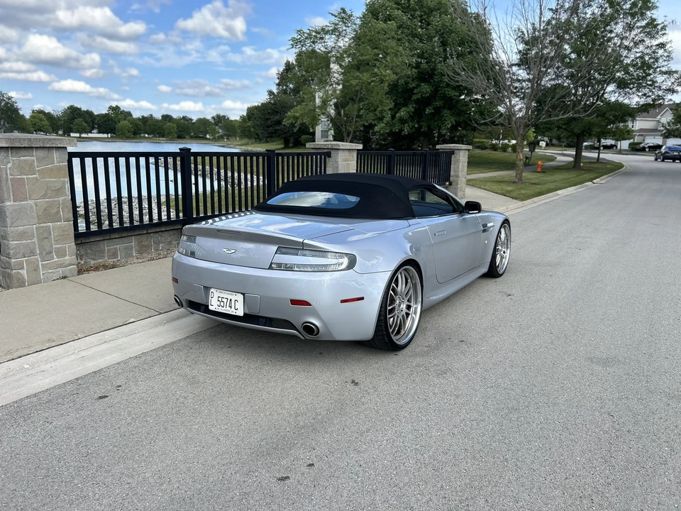 2007 Aston Martin Vantage - Image 17 of 31