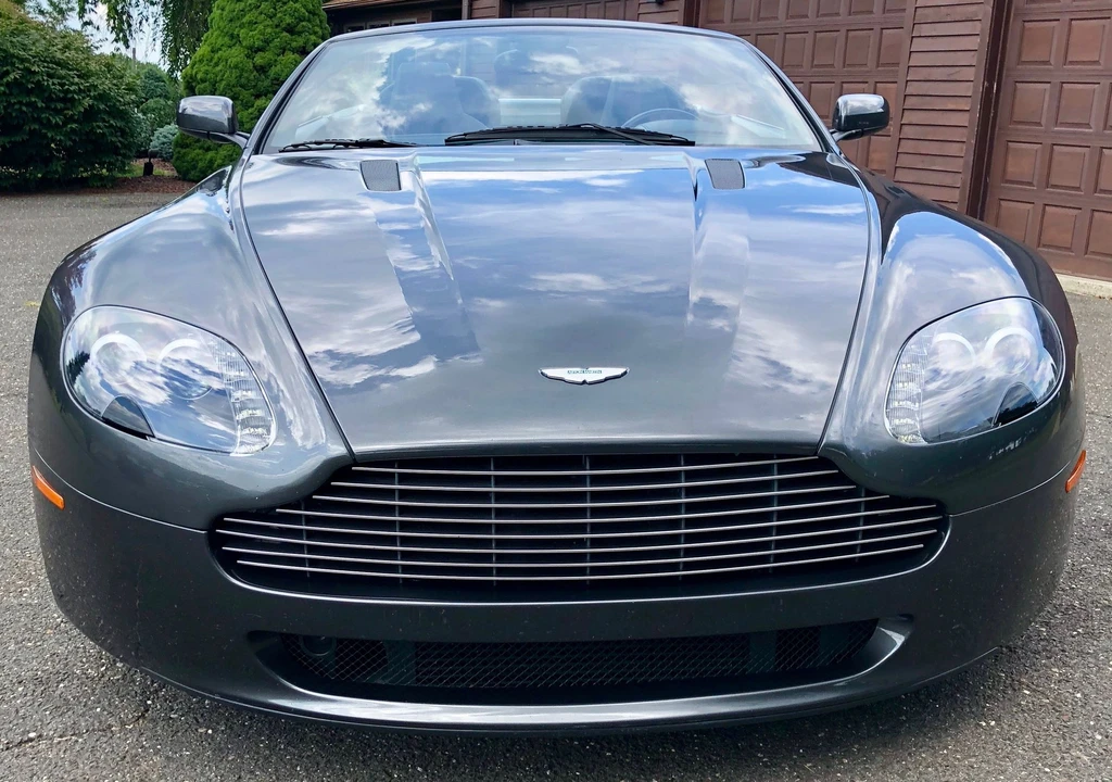 2007 Aston Martin Vantage - Image 1 of 18
