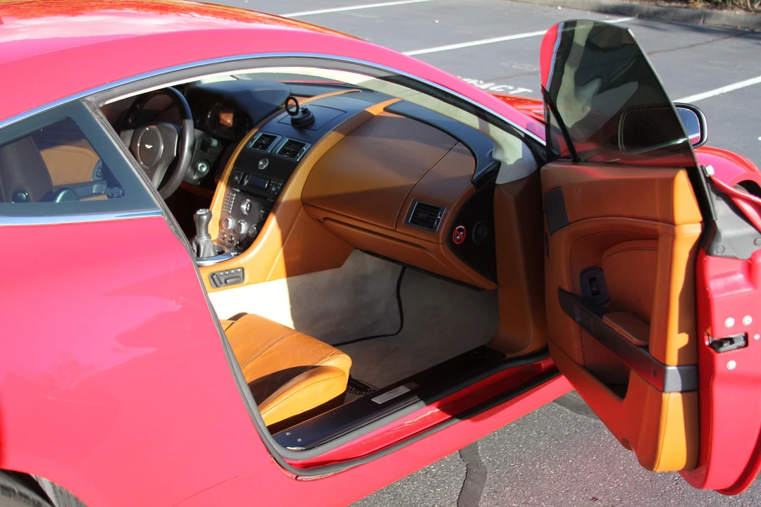 2007 Aston Martin V8 Vantage (2006-2017) - Image 24 of 31