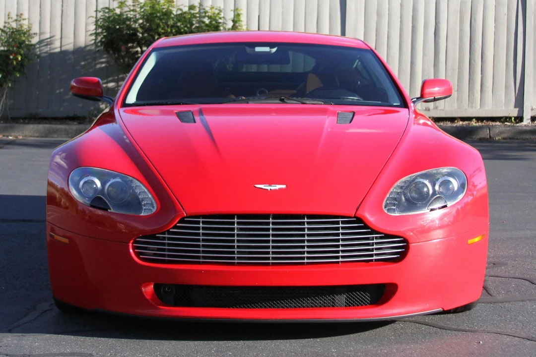 2007 Aston Martin V8 Vantage (2006-2017) - Image 2 of 31