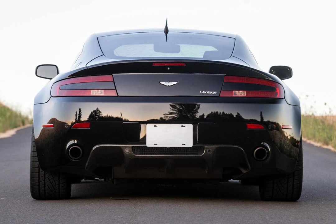 2007 Aston Martin V8 Vantage (2006-2017) - Image 5 of 31