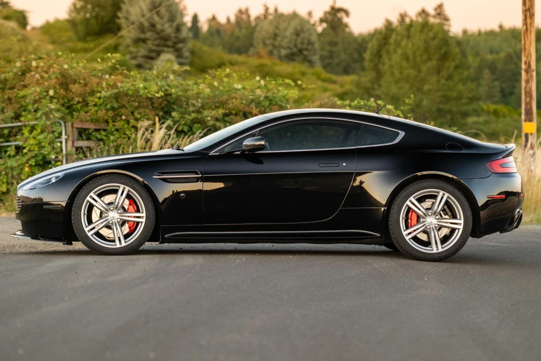 2007 Aston Martin V8 Vantage (2006-2017) - Image 13 of 31