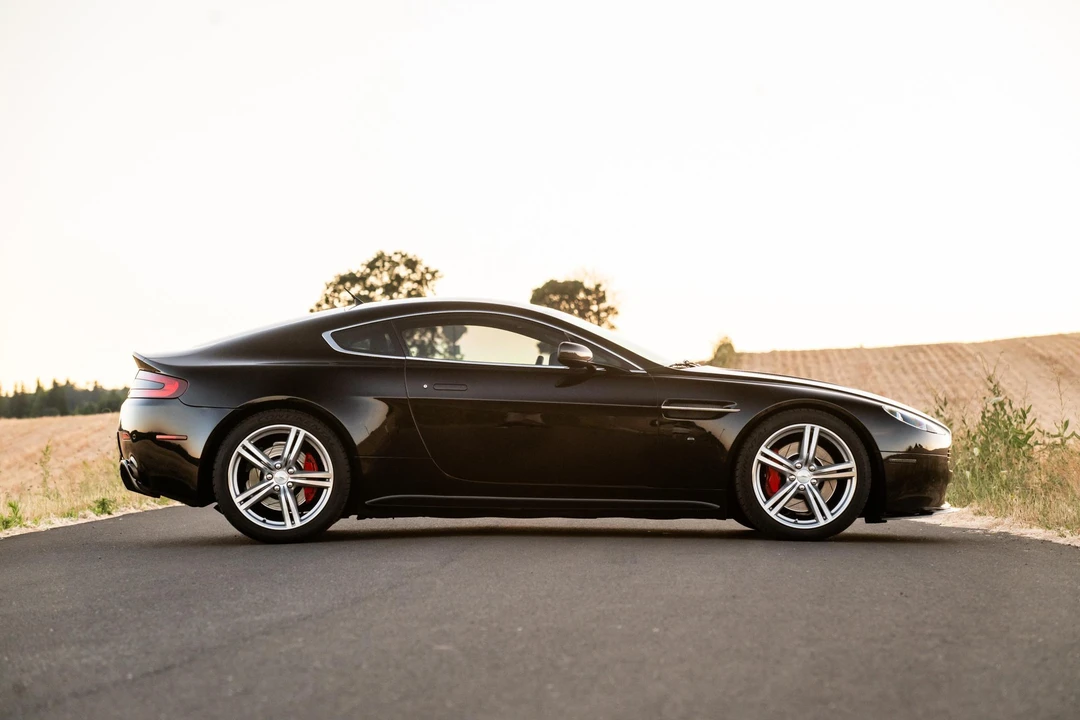 2007 Aston Martin V8 Vantage (2006-2017) - Image 3 of 31