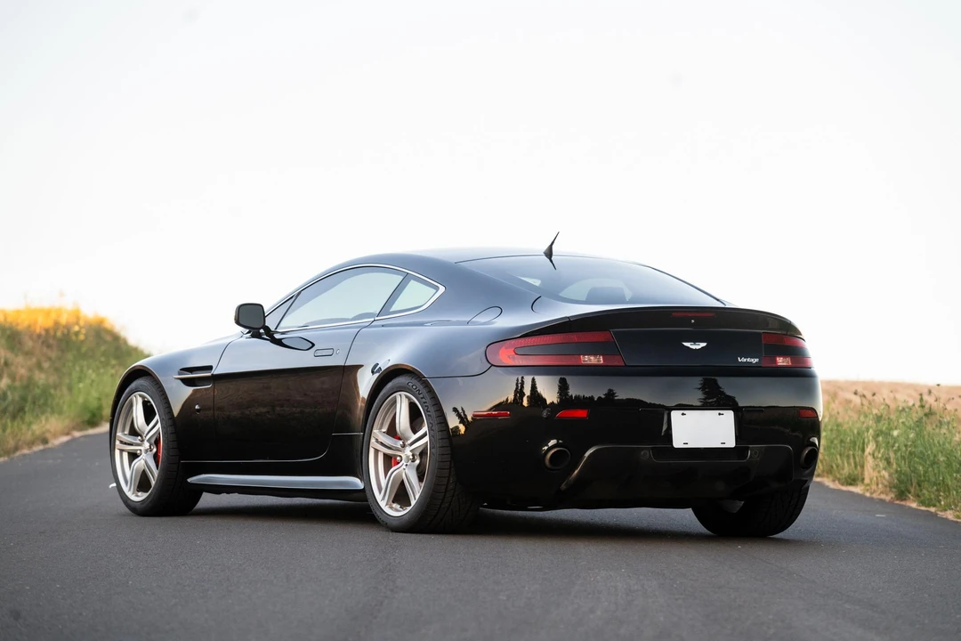 2007 Aston Martin V8 Vantage (2006-2017) - Image 8 of 31