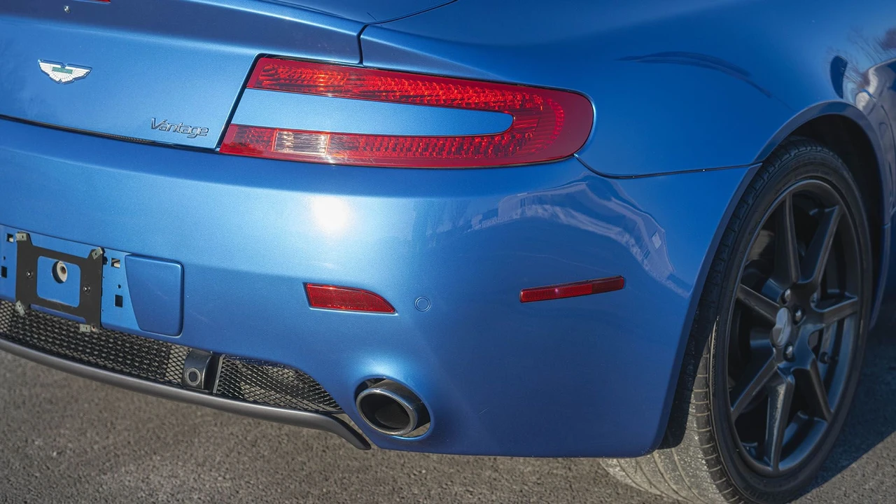 2007 Aston Martin V8 Vantage (2006-2017) - Image 16 of 31