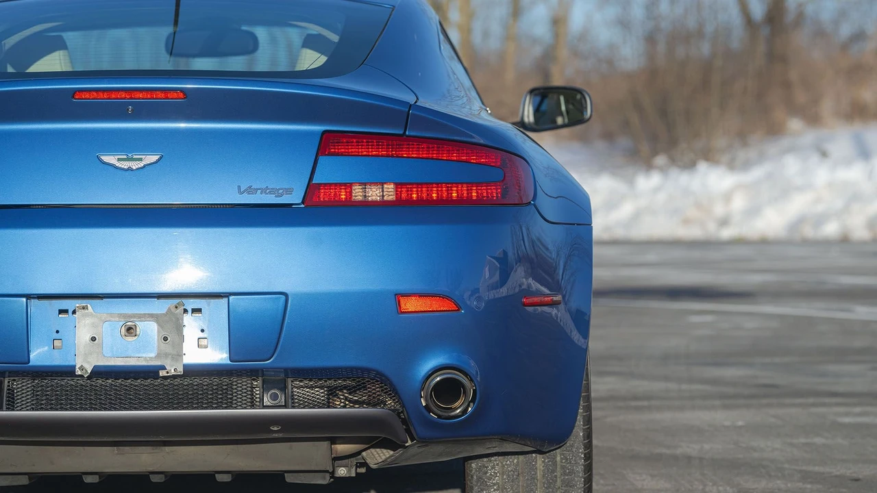 2007 Aston Martin V8 Vantage (2006-2017) - Image 18 of 31