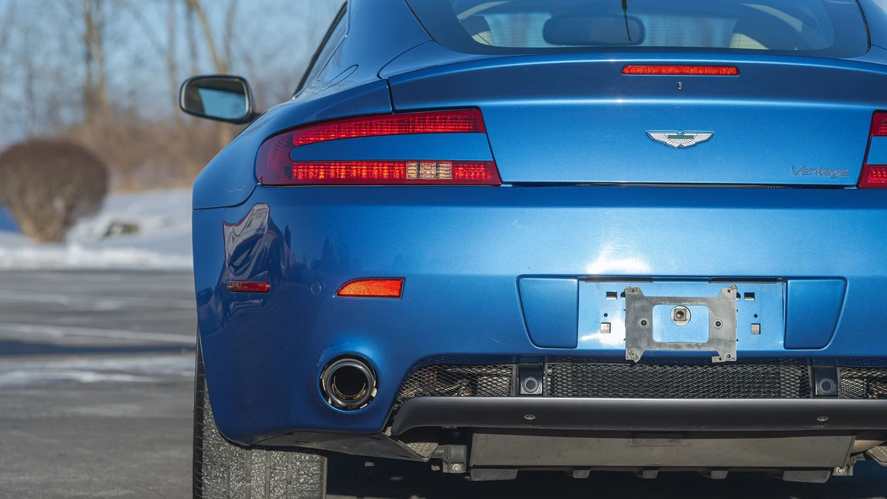 2007 Aston Martin V8 Vantage (2006-2017) - Image 19 of 31