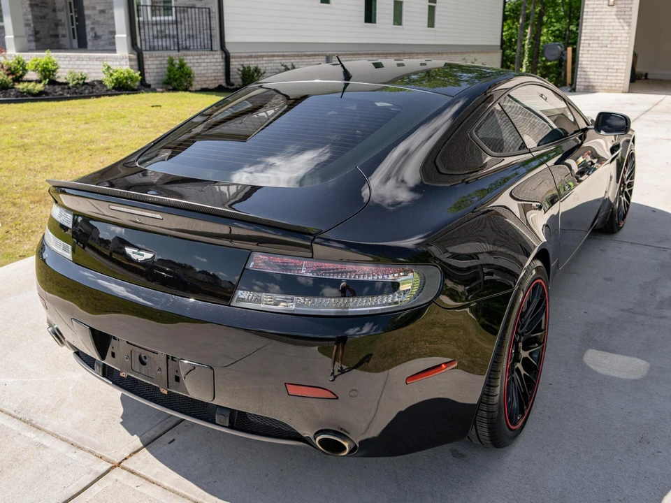 2007 Aston Martin V8 Vantage (2006-2017) - Image 9 of 31
