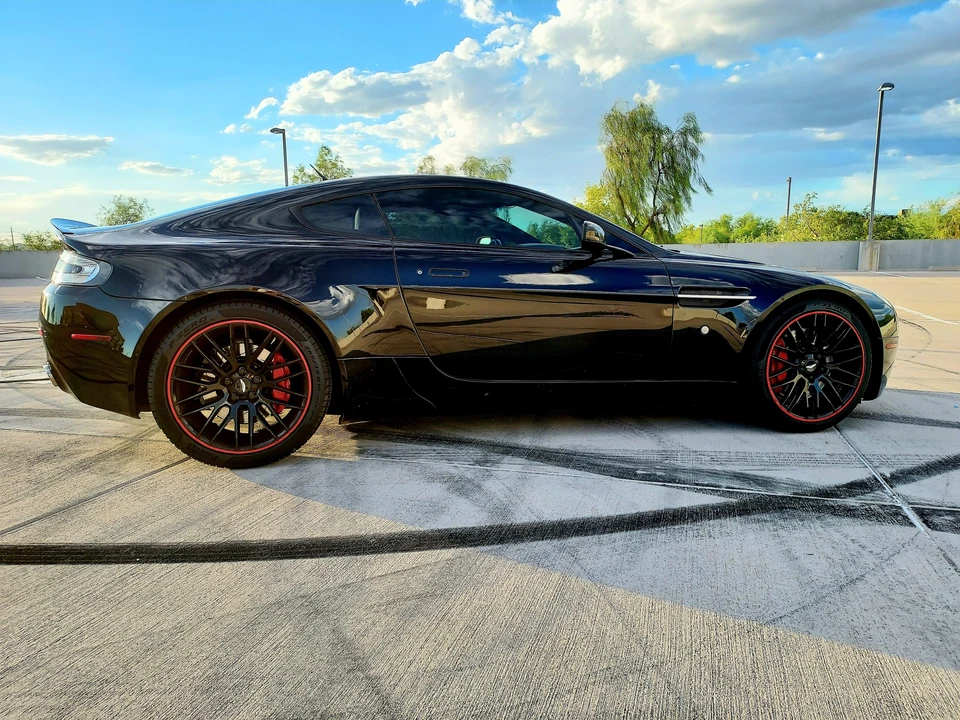 2007 Aston Martin V8 Vantage (2006-2017) - Image 16 of 31