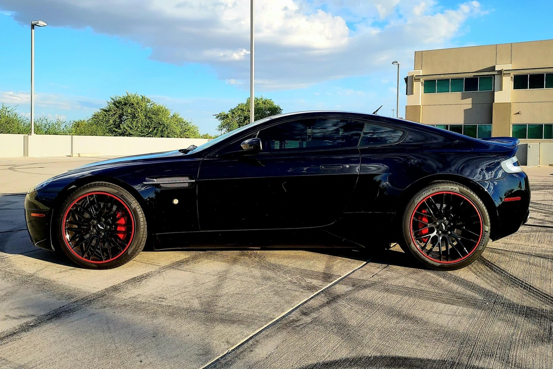 2007 Aston Martin V8 Vantage (2006-2017) - Image 3 of 31