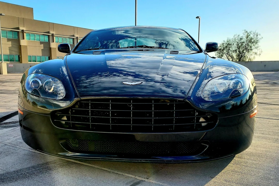 2007 Aston Martin V8 Vantage (2006-2017) - Image 2 of 31
