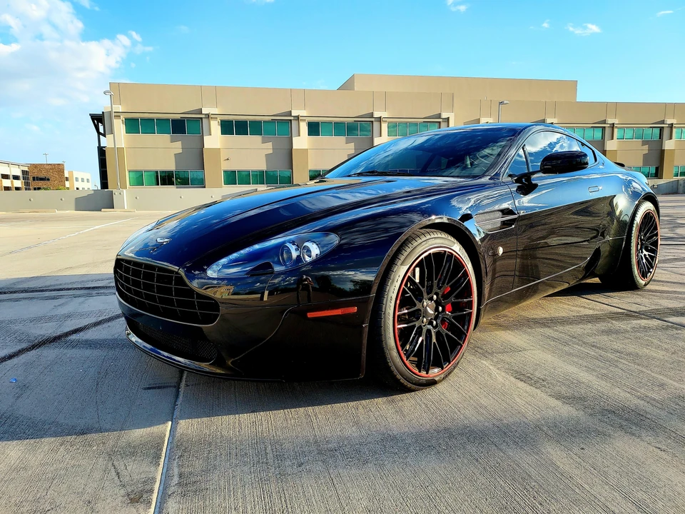 2007 Aston Martin V8 Vantage (2006-2017) - Image 8 of 31