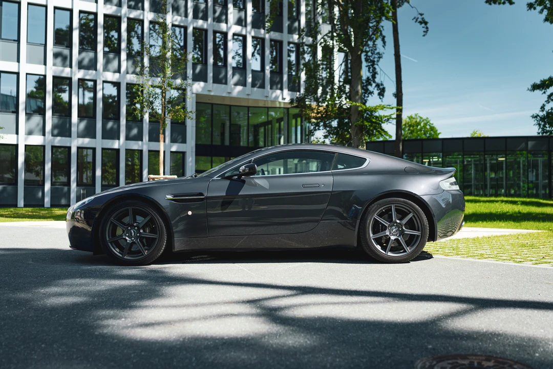 2007 Aston Martin V8 Vantage (2006-2017) - Image 5 of 31