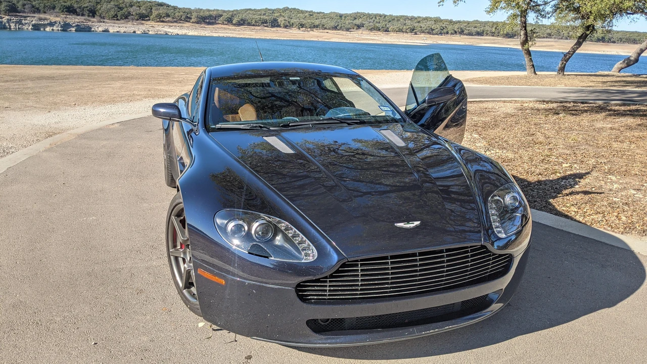 2007 Aston Martin V8 Vantage (2006-2017) - Image 15 of 31
