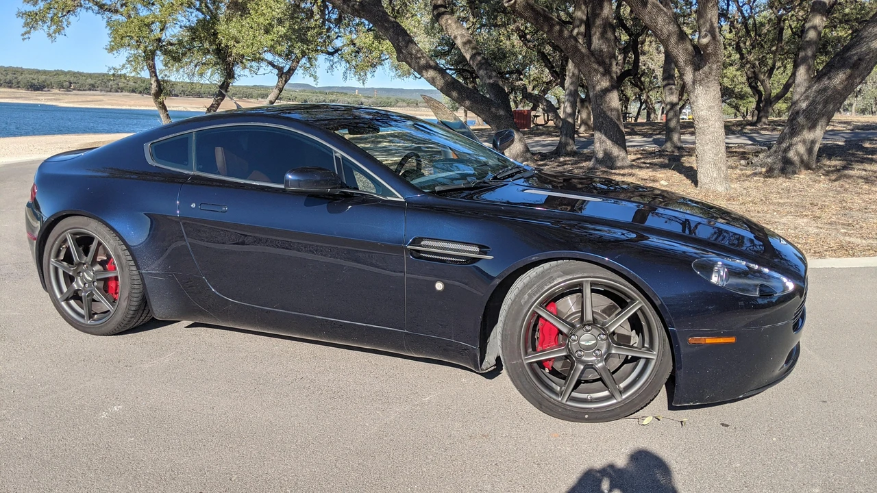 2007 Aston Martin V8 Vantage (2006-2017) - Image 14 of 31