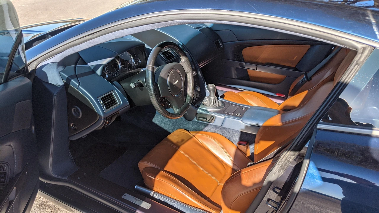 2007 Aston Martin V8 Vantage (2006-2017) - Image 26 of 31