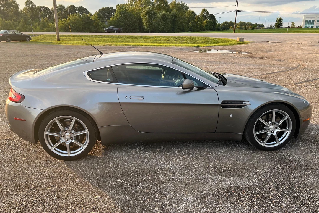 2007 Aston Martin V8 Vantage (2006-2017) - Image 3 of 31