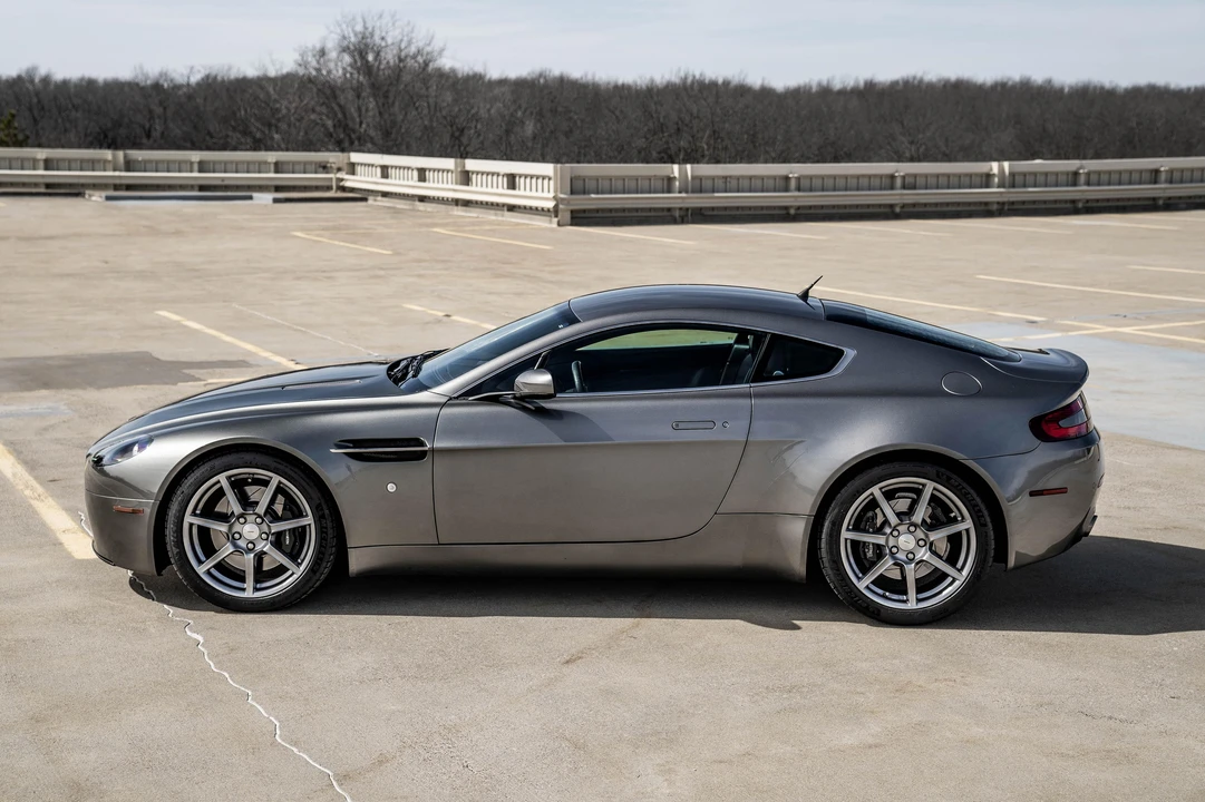 2007 Aston Martin V8 Vantage (2006-2017) - Image 14 of 31