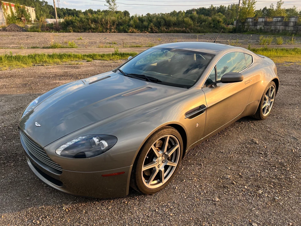 2007 Aston Martin V8 Vantage (2006-2017) - Image 8 of 31