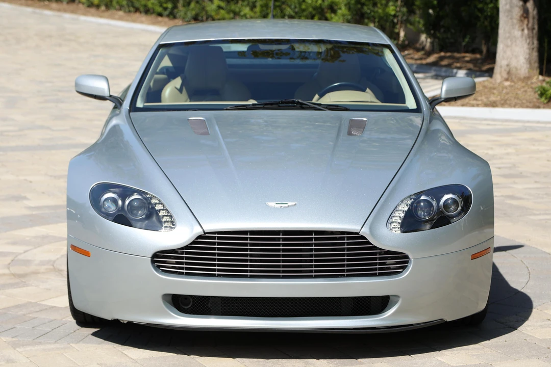 2007 Aston Martin V8 Vantage (2006-2017) - Image 2 of 6