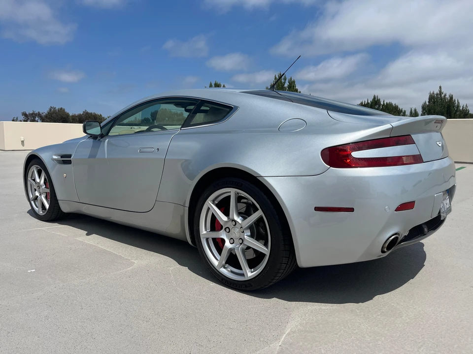 2007 Aston Martin V8 Vantage (2006-2017) - Image 10 of 31