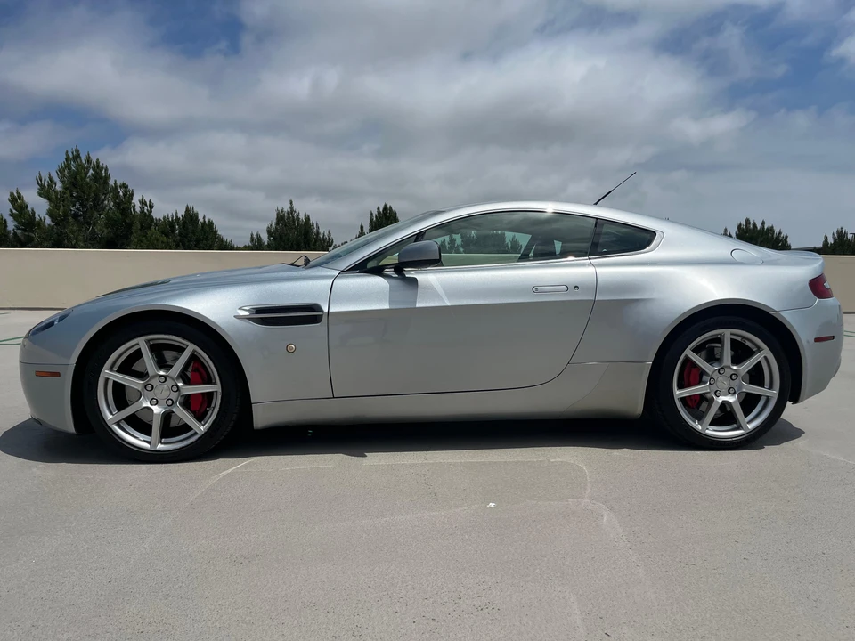 2007 Aston Martin V8 Vantage (2006-2017) - Image 9 of 31