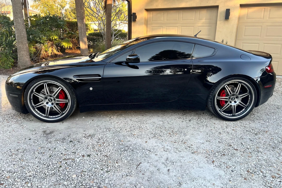 2007 Aston Martin V8 Vantage (2006-2017) - Image 7 of 31