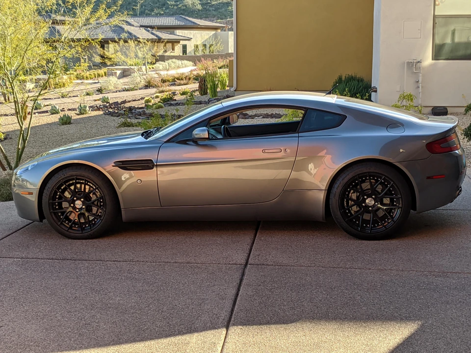 2007 Aston Martin V8 Vantage (2006-2017) - Image 6 of 21