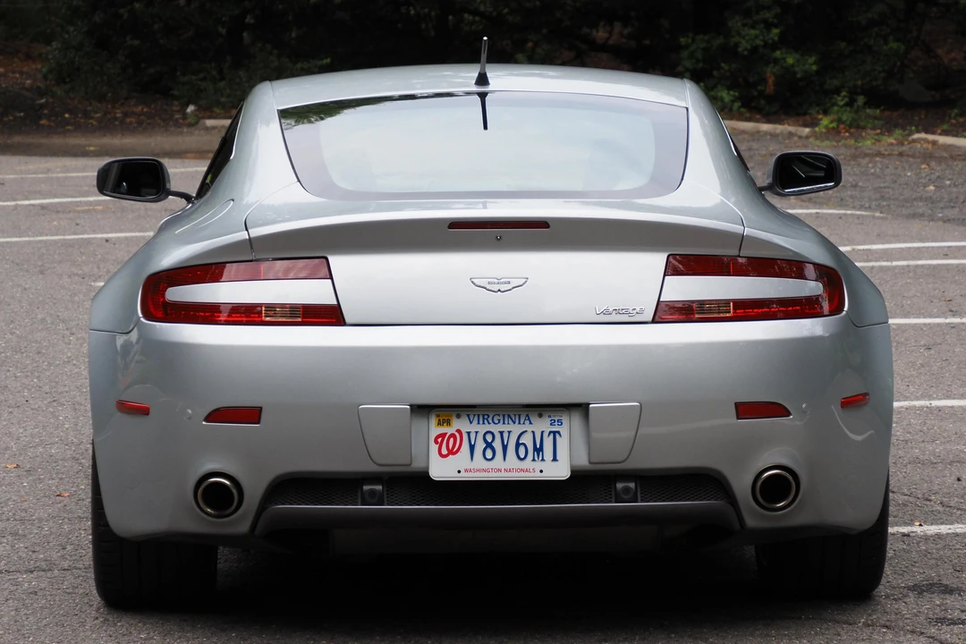 2007 Aston Martin V8 Vantage (2006-2017) - Image 5 of 5
