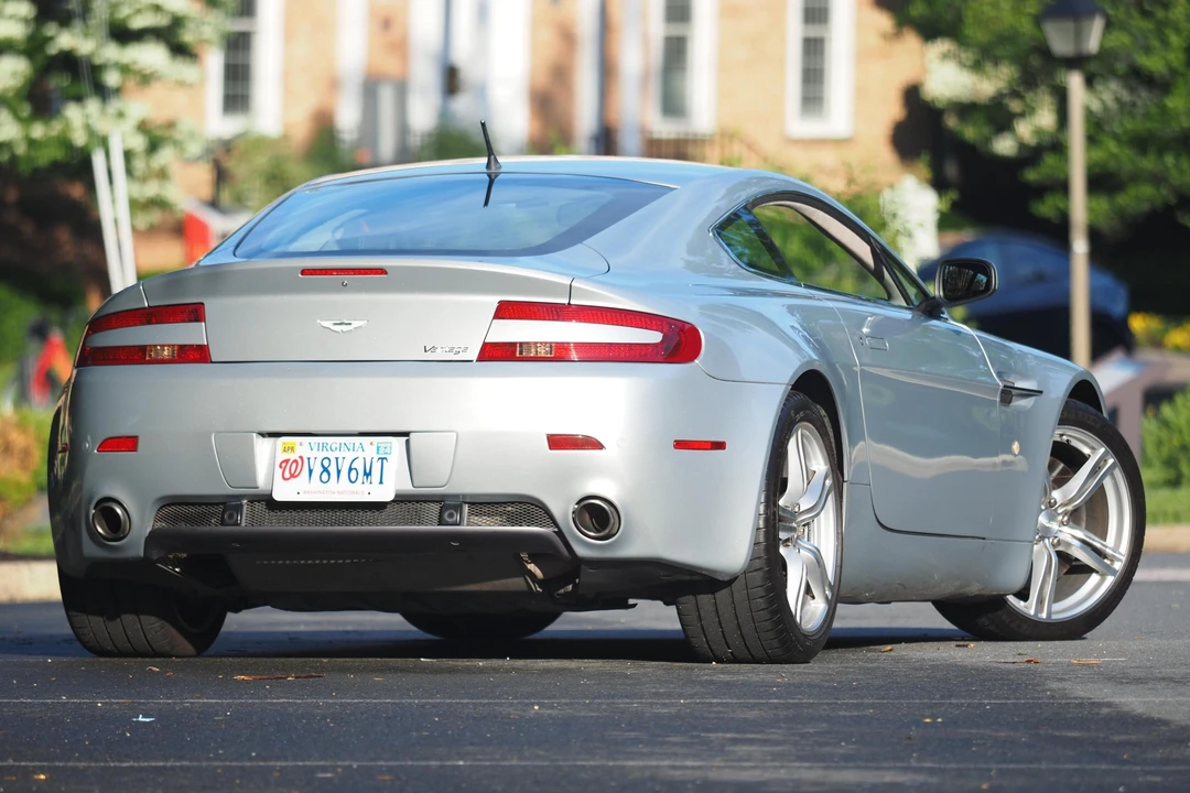 2007 Aston Martin V8 Vantage (2006-2017) - Image 4 of 5