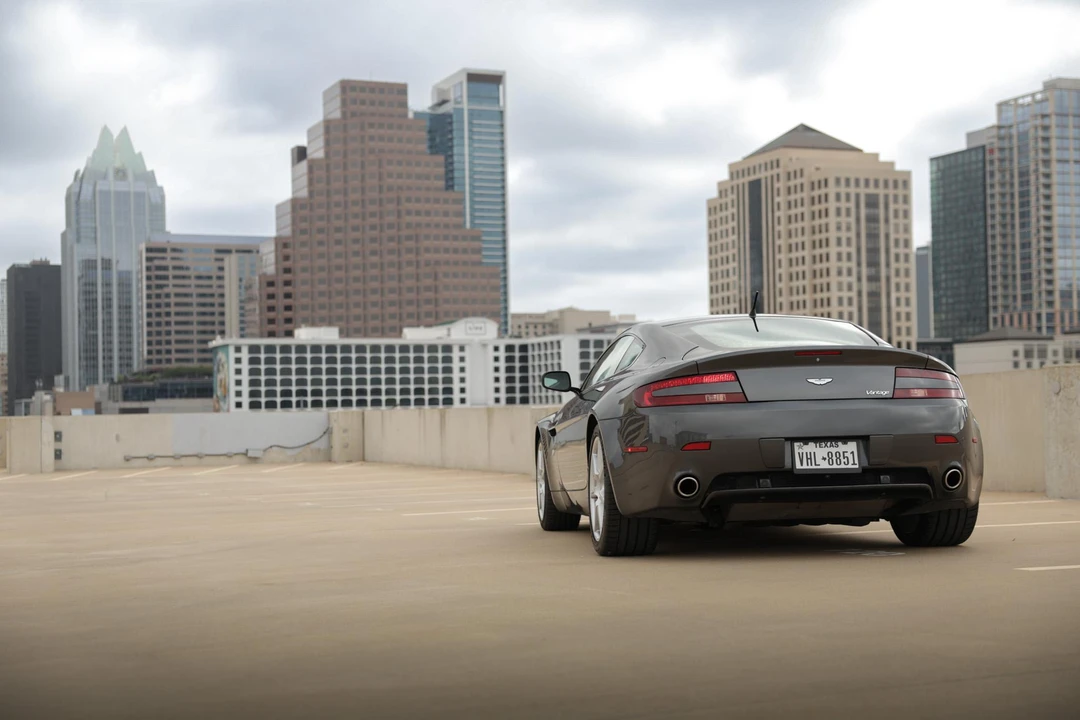 2007 Aston Martin V8 Vantage (2006-2017) - Image 10 of 31