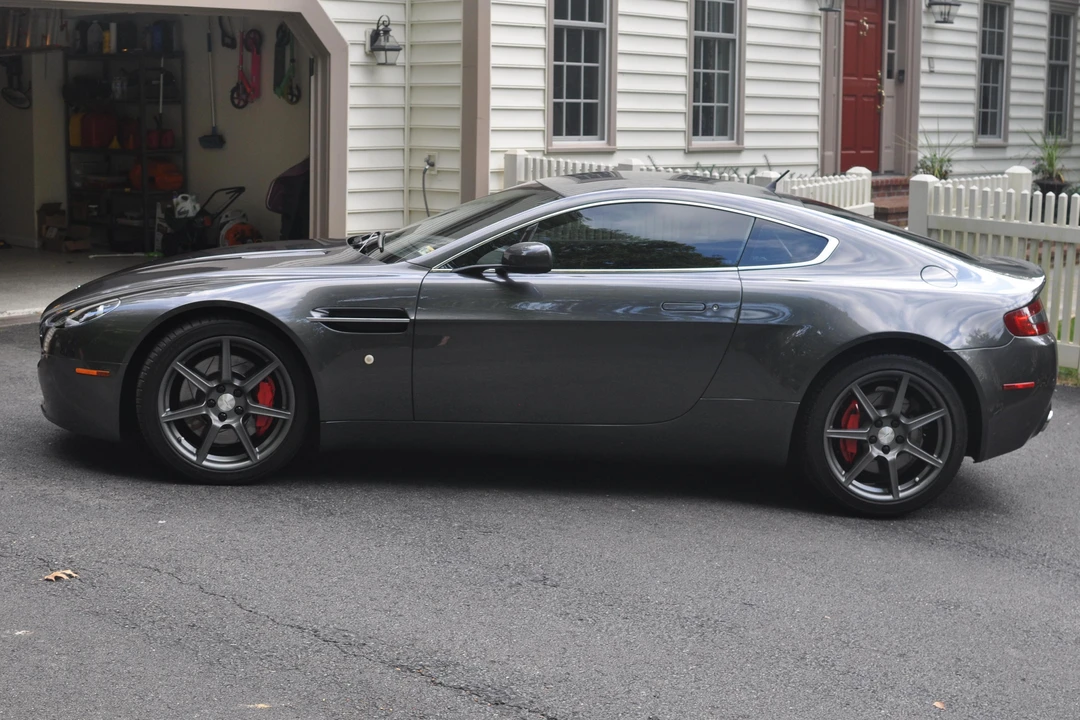 2007 Aston Martin V8 Vantage (2006-2017) - Image 3 of 7
