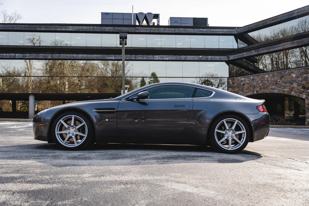 2007 Aston Martin V8 Vantage (2006-2017) - Image 11 of 31
