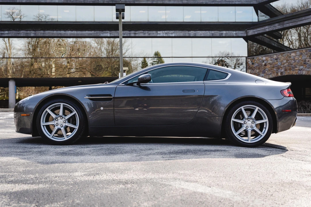 2007 Aston Martin V8 Vantage (2006-2017) - Image 3 of 31