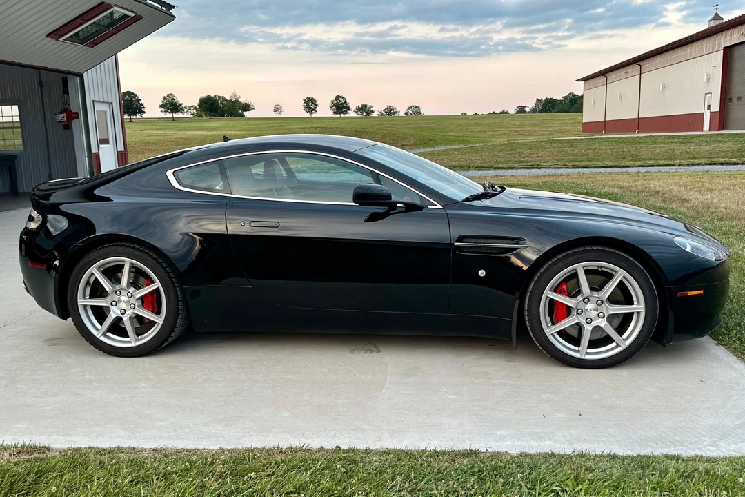 2007 Aston Martin V8 Vantage (2006-2017) - Image 3 of 31