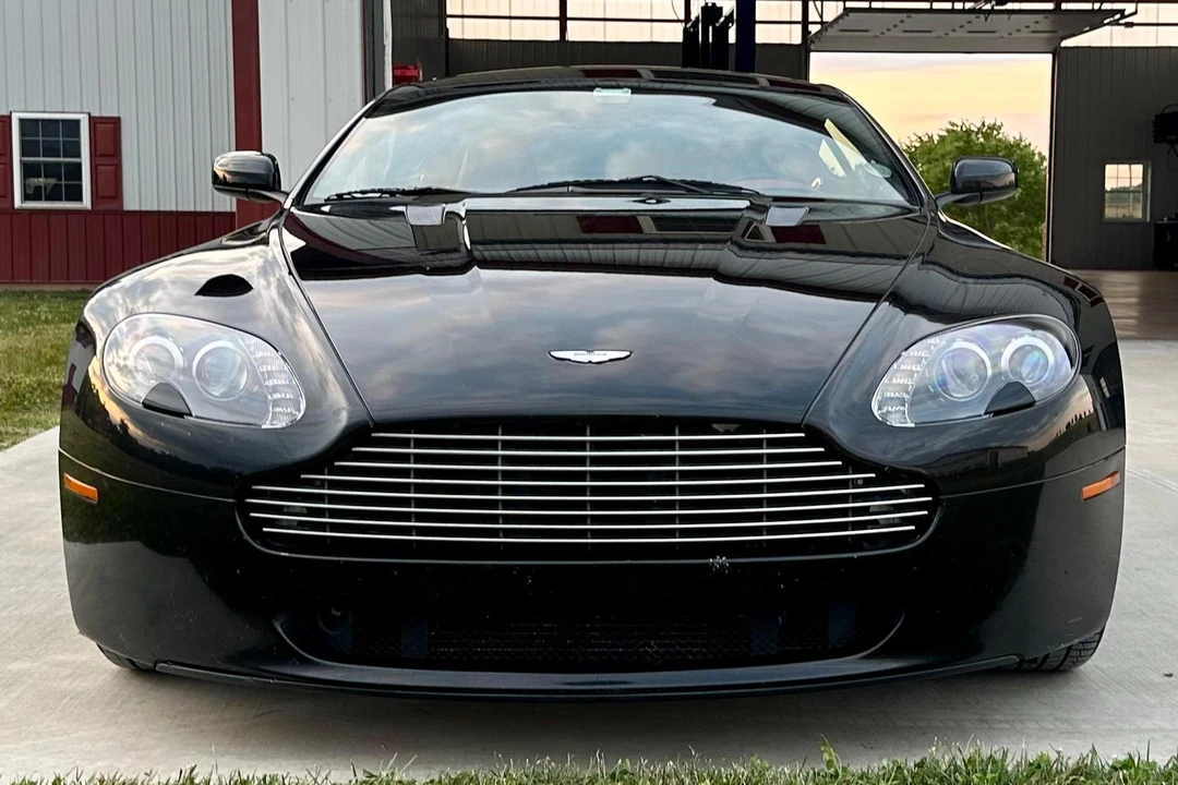 2007 Aston Martin V8 Vantage (2006-2017) - Image 2 of 31