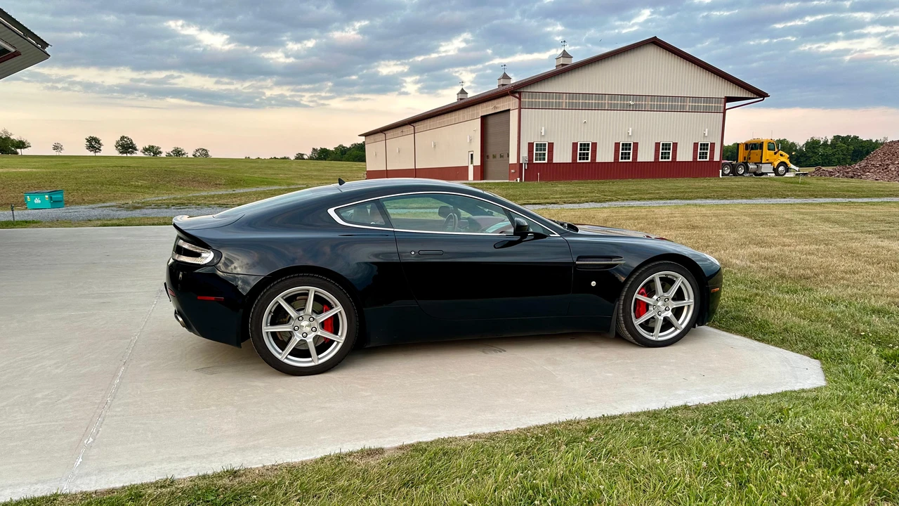 2007 Aston Martin V8 Vantage (2006-2017) - Image 21 of 31