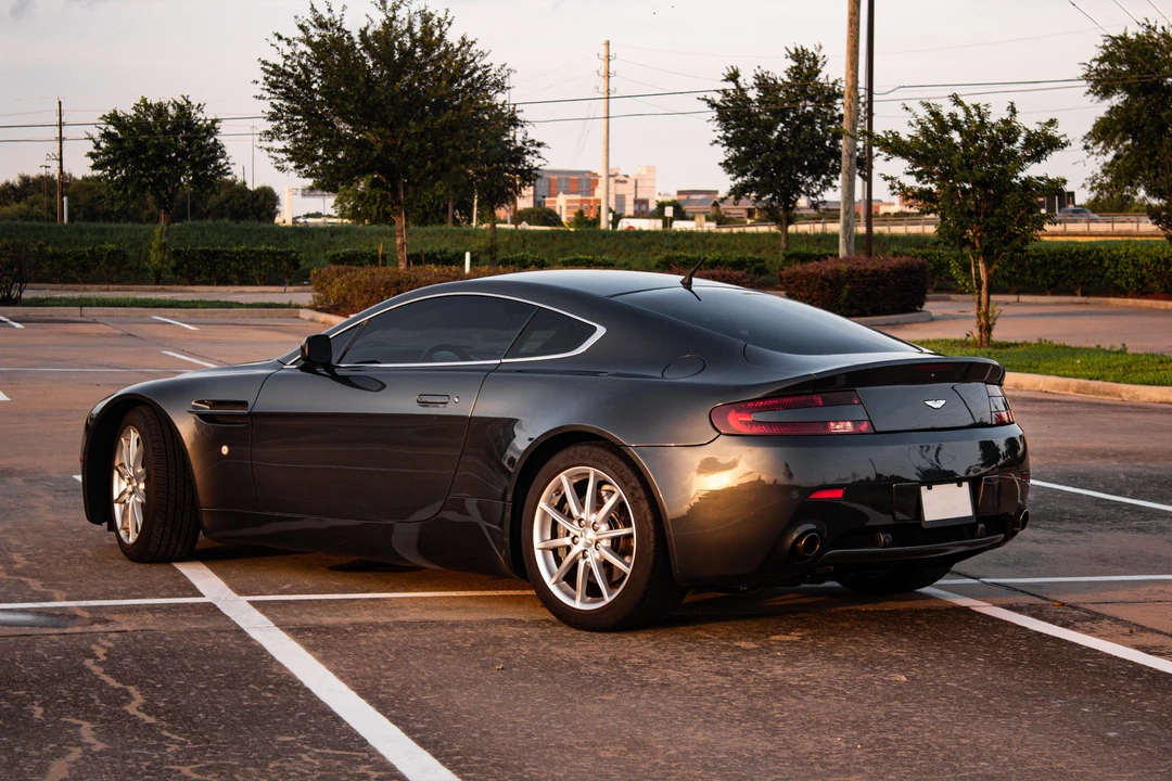 2007 Aston Martin V8 Vantage (2006-2017) - Image 9 of 31