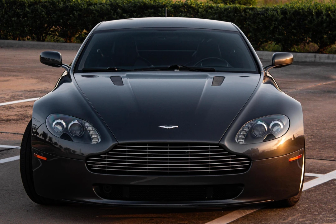 2007 Aston Martin V8 Vantage (2006-2017) - Image 2 of 31