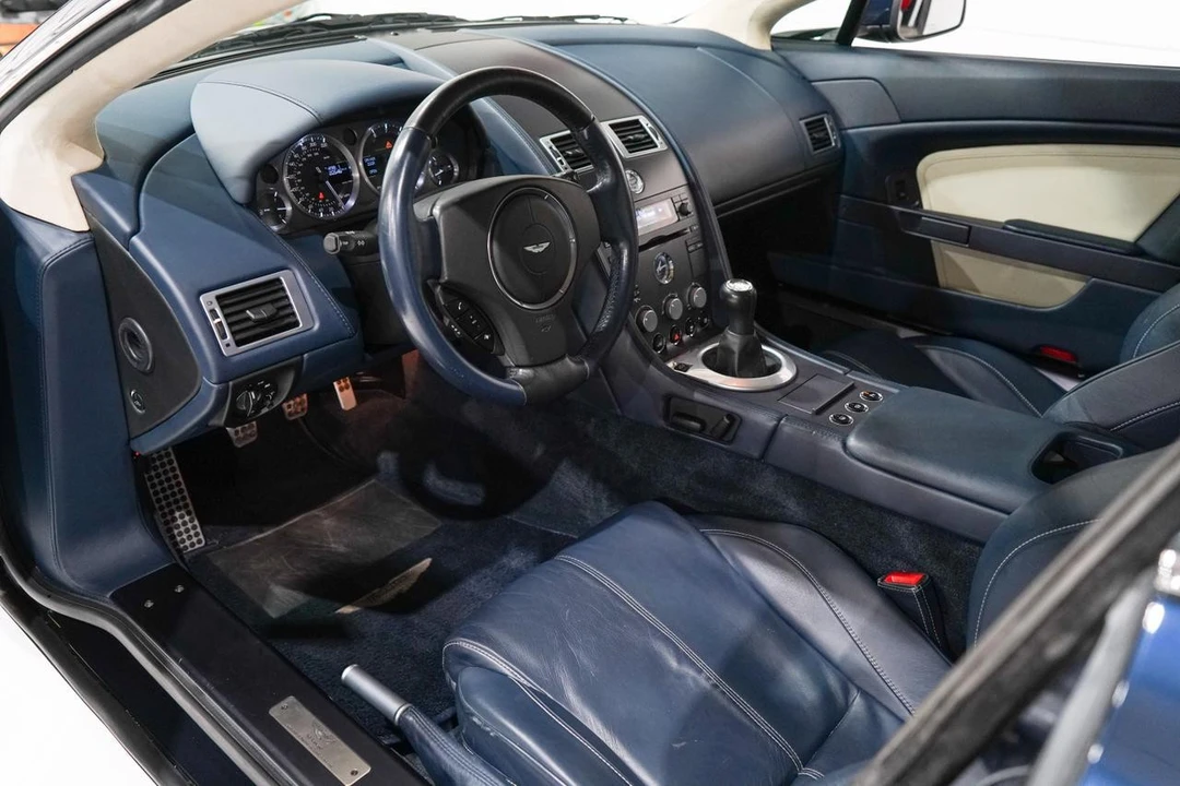 2007 Aston Martin V8 Vantage (2006-2017) - Image 2 of 21
