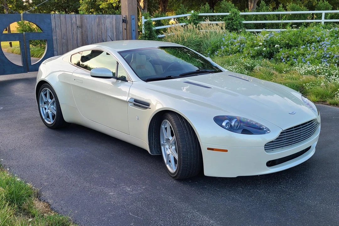 2007 Aston Martin V8 Vantage (2006-2017) - Image 25 of 31