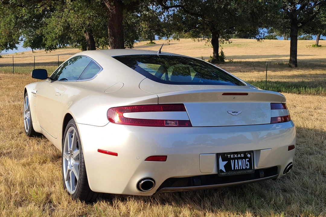 2007 Aston Martin V8 Vantage (2006-2017) - Image 9 of 31