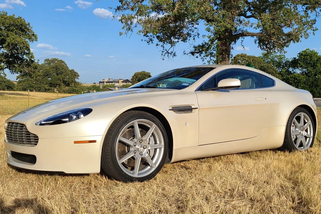2007 Aston Martin V8 Vantage (2006-2017) - Image 7 of 31