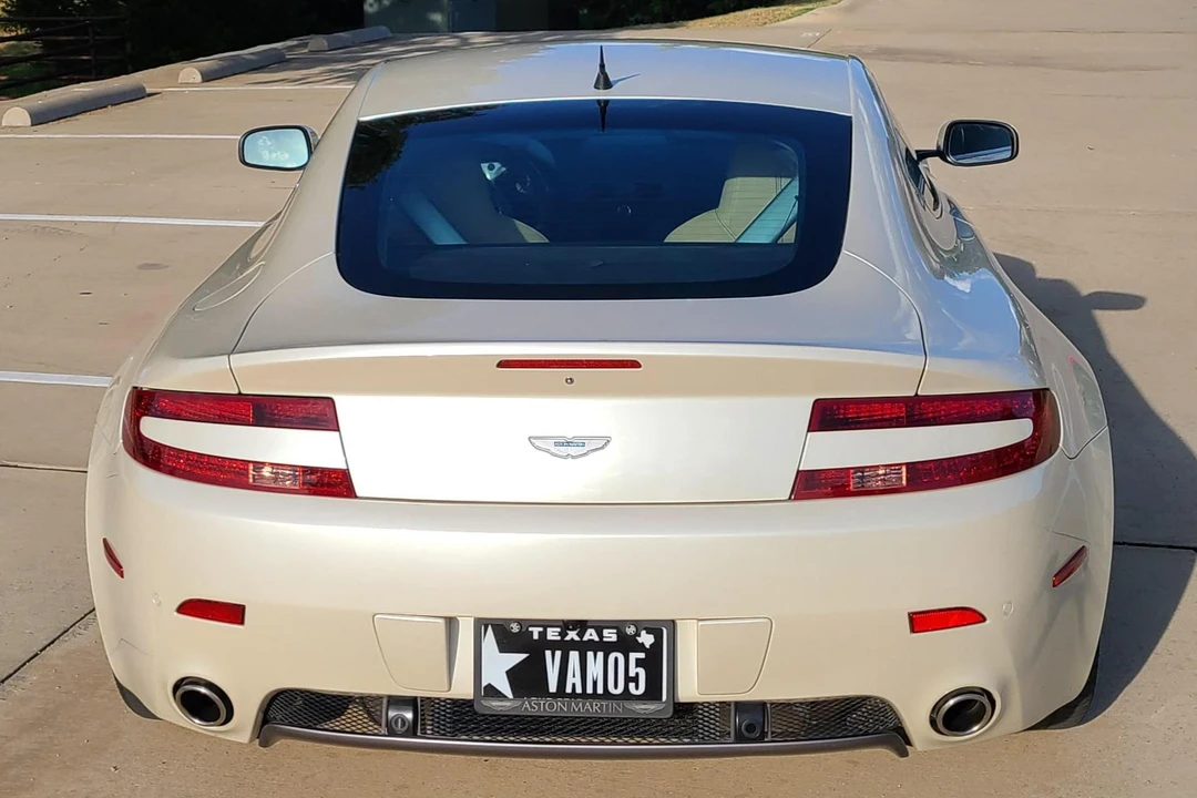 2007 Aston Martin V8 Vantage (2006-2017) - Image 5 of 31