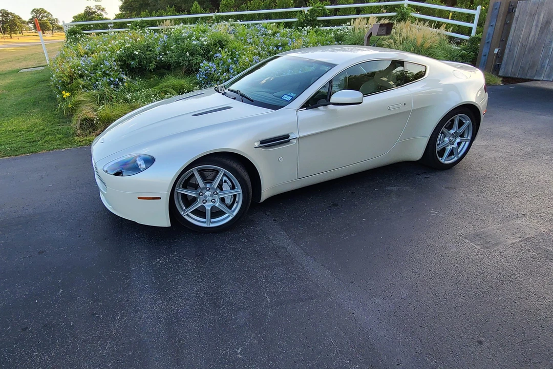 2007 Aston Martin V8 Vantage (2006-2017) - Image 19 of 31