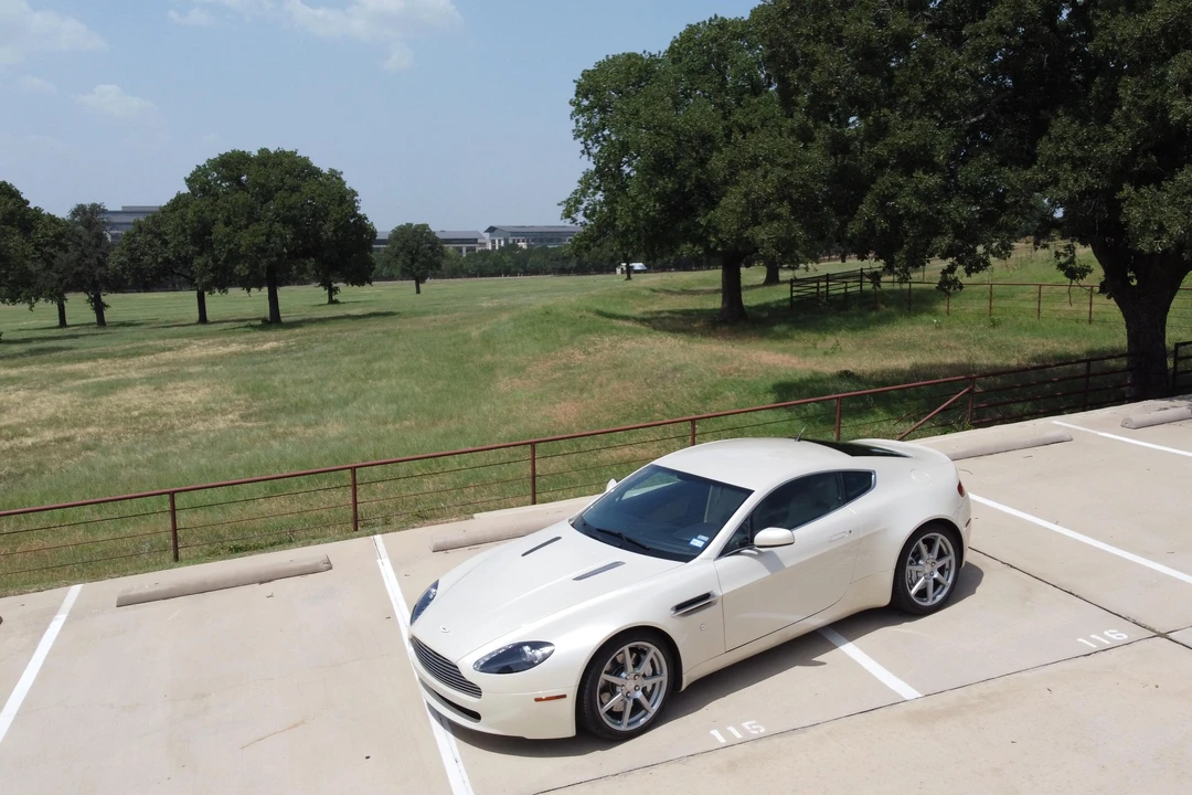 2007 Aston Martin V8 Vantage (2006-2017) - Image 29 of 31